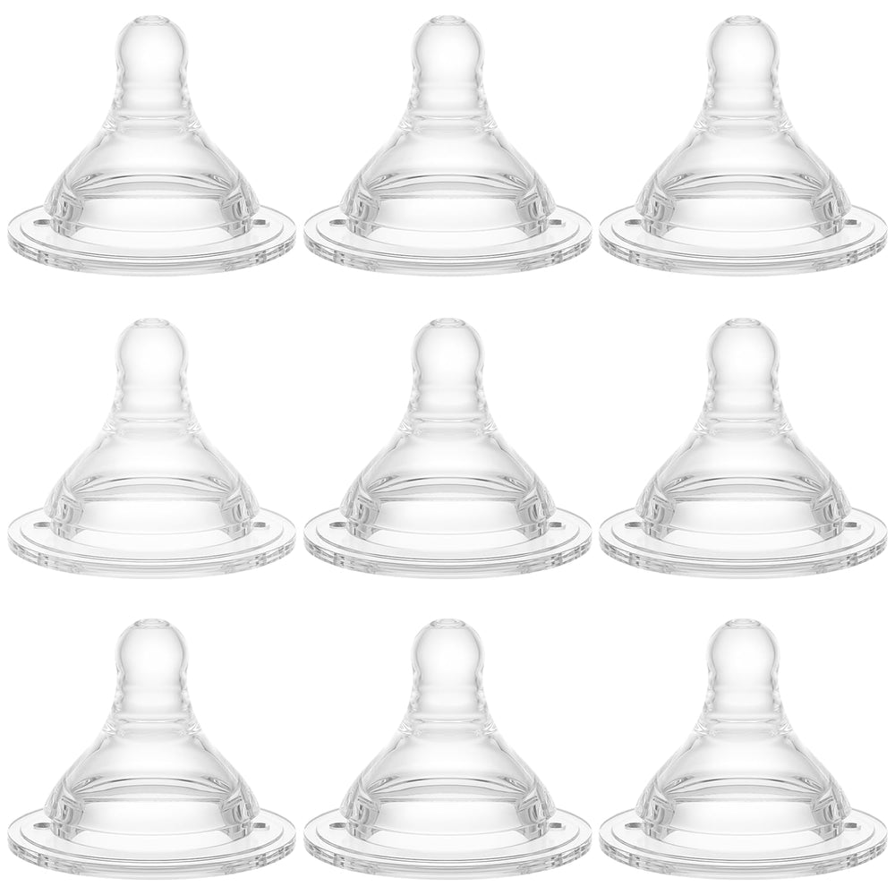 Gotocut fast-flow Level 4 nipple on a wide-neck bottle supports steady feeding transitions.