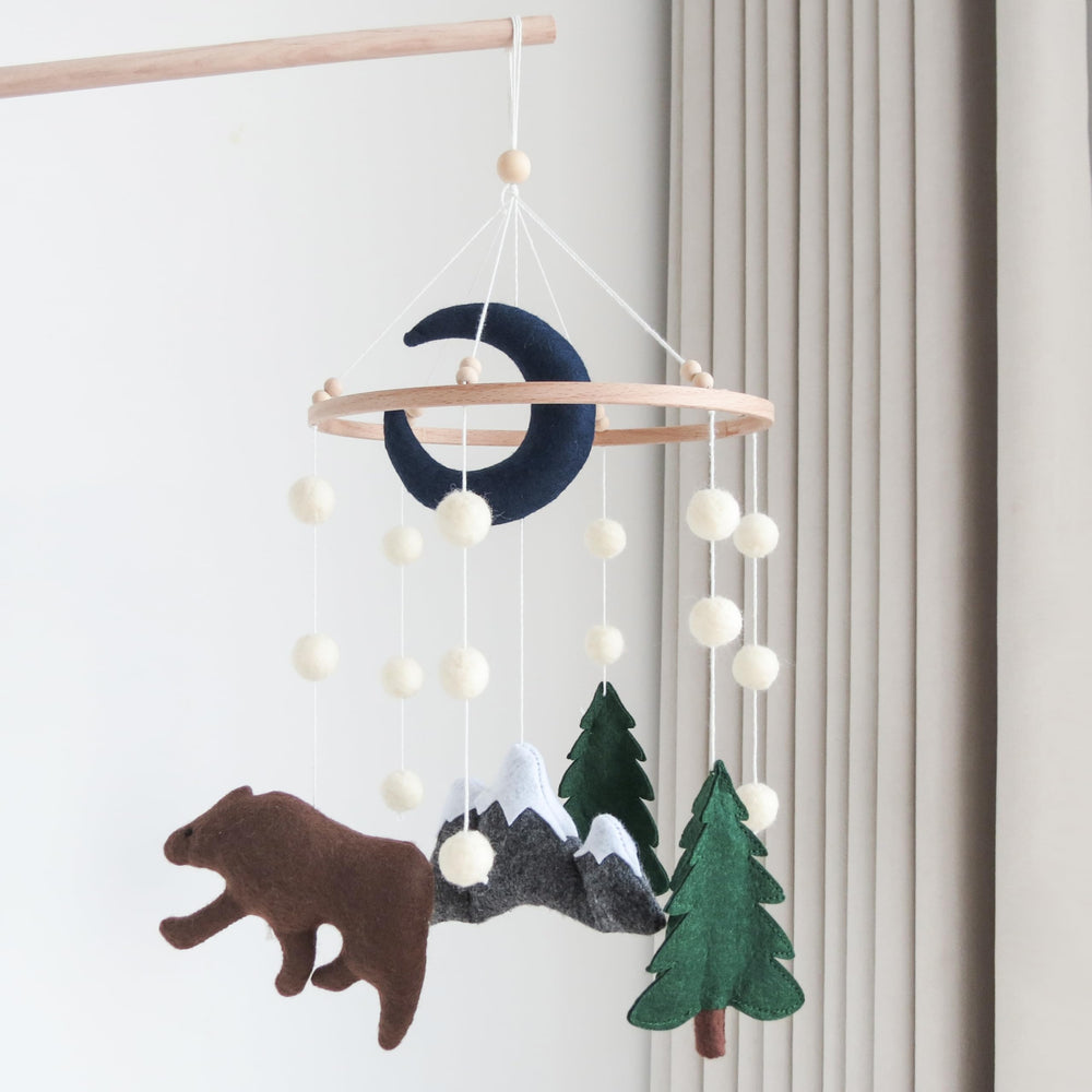 Goukurlsma woodland mobile bear on ring for crib calming bedtime routine.