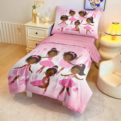 GRAT TIOC fitted sheet with elastic stays snug on standard toddler bed.