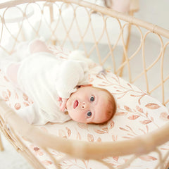 GRSSDER universal-fit bassinet sheets cover rectangular mattresses securely