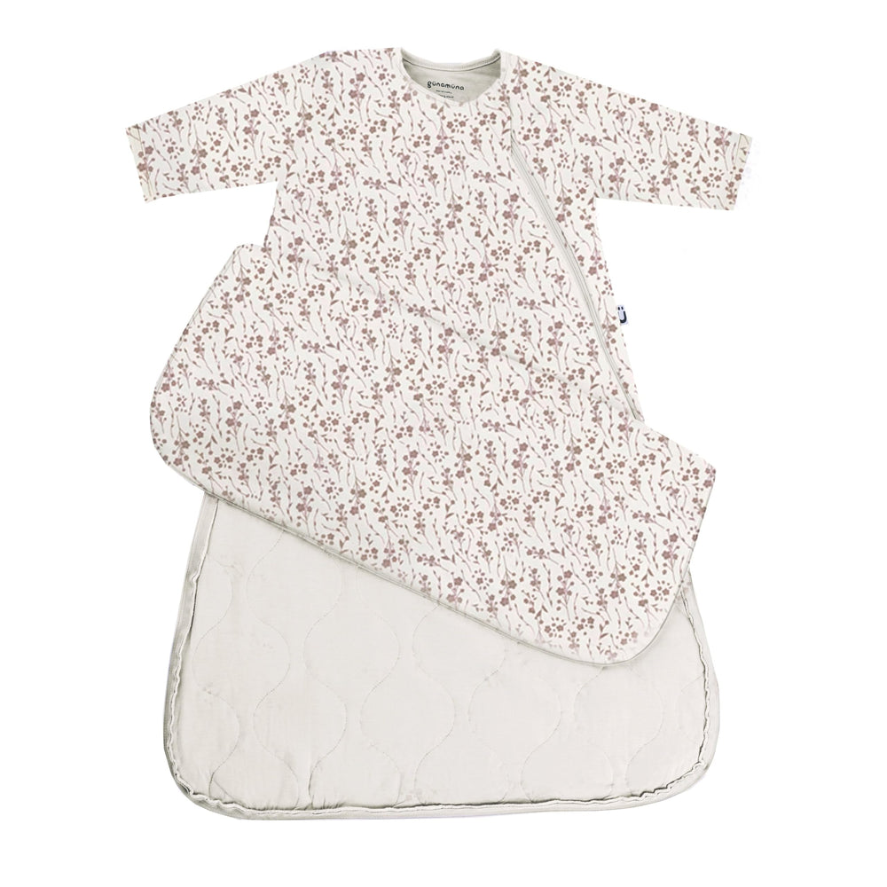 GUNAMUNA sleep sack with WonderZip closure enables easy nighttime diaper changes.