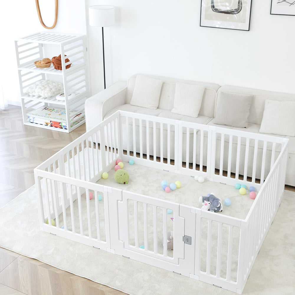 Gupamiga Playpen panels connected for quick setup, matching the product’s easy-in-10-minutes promise.