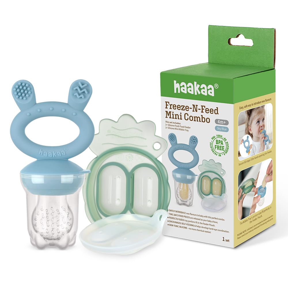 Haakaa Freeze-N-Feed Mini Combo feeder close-up for safe self-feeding on the go.
