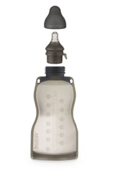 haakaa dustproof cap on nipple keeps it clean between uses