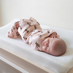 HALO Minnie Fun inverting zipper facilitates easy diaper changes without disturbing sleep.