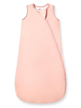 HAPIU sleep sack blush with zipper enables quick diaper changes.