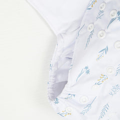 Happy Flute waterproof breathable TPU cover illustration emphasizes leak protection.