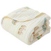 HardNok packaging highlights bamboo fabric and gift-ready presentation.