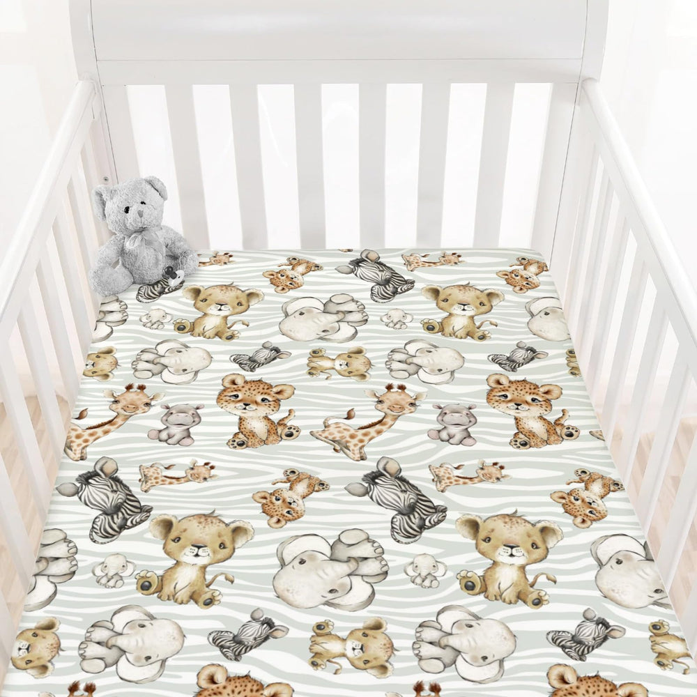 HawSkgFub Safari Jungle crib sheet with giraffe design keeps baby cozy and comfy