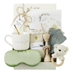 Hi Baby Monment Mama Bear Mug ready for hydration on busy days.