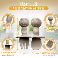 HippoBaby Stage-2 spoon focuses on comfortable grip for self-feeding practice.