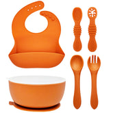 HippoBaby suction bowl Autumn on table reduces spills during meals.