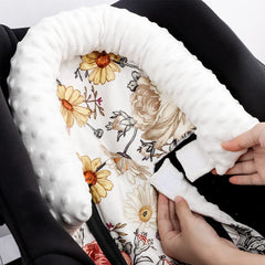HNHUAMING mink-dotted fabric headrest adds plush comfort for baby's head.
