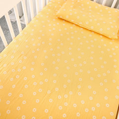 HNHUAMING two-pack crib sheets stacked for easy changes and quick naps.