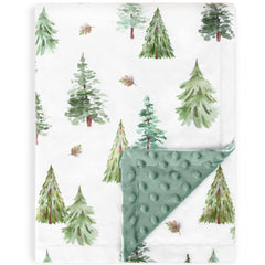 HOMRITAR Christmas baby blanket shows soft minky fabric for gentle comfort