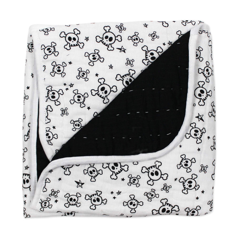 HonestBaby hand-quilted blanket soft-touch close-up for newborn snuggles.