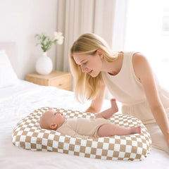 Hooyax muslin baby lounger cover coffee checker bear-detail emphasizes soft texture for sensitive skin.