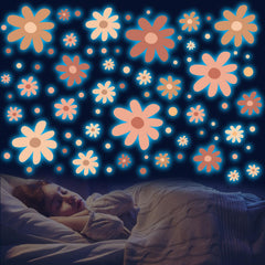 HSDSH glow-in-the-dark big daisy wall decals set softly brightens kids' rooms at night.