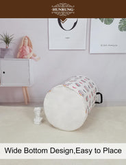 Hunrung Round Love Owl waterproof coating protects contents from spills.