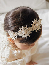 ICKEYOU Baby Headband Beige Flowers—soft elastic fit ideal for newborn photos