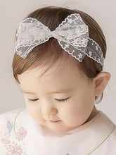 ICKEYOU lace bow headband for newborns, ideal for photo shoots.