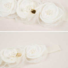 ICKEYOU three-flower lace headband offers vintage-inspired charm for photos.