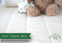 I'm A Little Teapot durable cotton fitted sides illustrating secure fit on standard crib