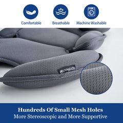 Innokids soft cotton cover with breathable filling keeps baby comfy year-round.