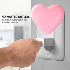 INZU Night Light uses dusk to dawn sensor for automatic operation in low light
