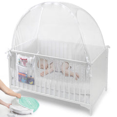 Izybu crib tent close-up mesh shows breathable fabric for safe sleep