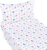 J-pinno butterfly rainbow flat sheet offers breathable comfort for toddlers' sleep.