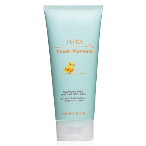 JAFRA Tender Moments baby wash bottle pour enables tear-free bath time.