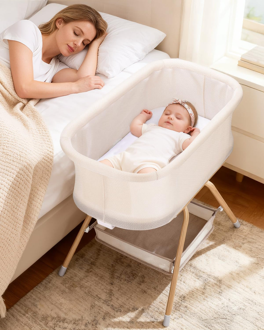 JevrJeur 3 in 1 baby bassinet side view highlights a safe, flat sleep surface.