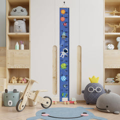 JLNGTHONG height chart with easy-hanging rope for fast setup.