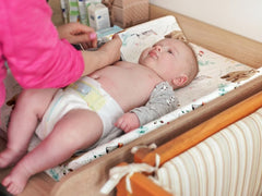 Jola's House changing pad cover with elastic fit ensuring snug mattress coverage