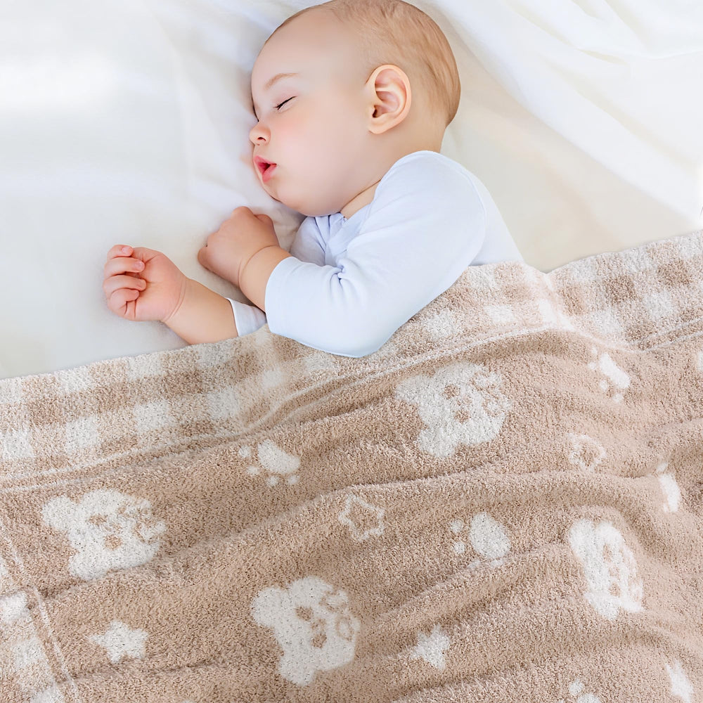 JOOJA beige bear blanket close-up plush knit texture for gentle warmth