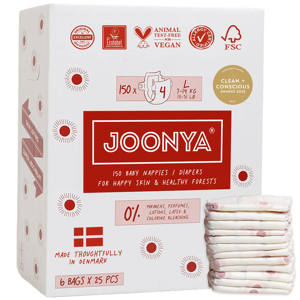 JOONYA diapers packaging bag highlights recyclable materials and bulk savings.