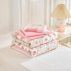 Joyreap fitted sheet with plaid print stays snug on toddler bed