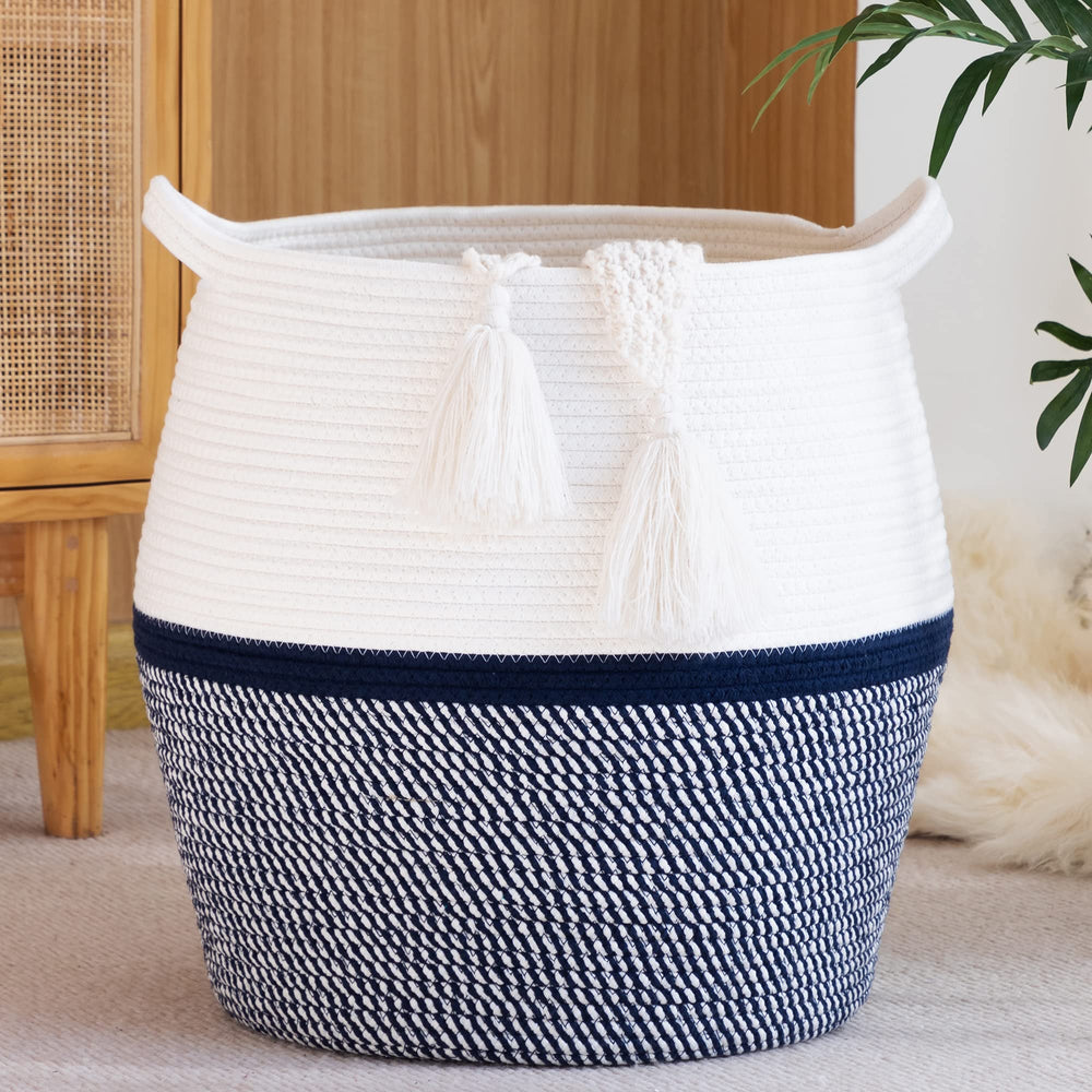 KAKAMAY woven basket 17x17 wide ideal for blankets and toys