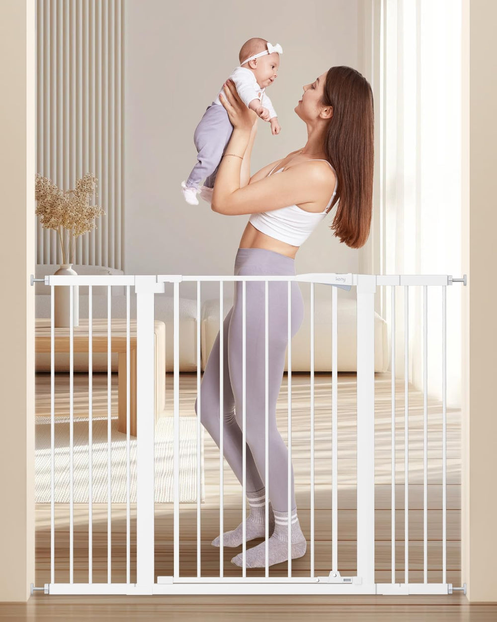 keny 36-inch extra tall gate assembly demonstrates quick tool-free setup for renters