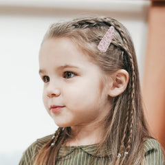 Kidocheese 2-5in-length clips gather hair away from eyes for playful moments
