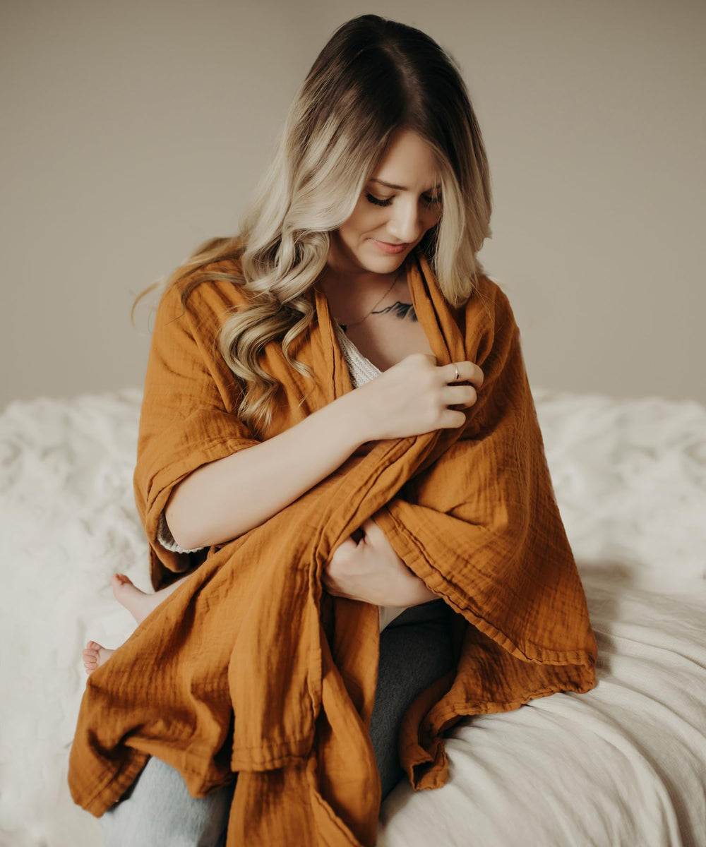Kishu Baby Indi nursing cover in caramel with front-split coverage for privacy
