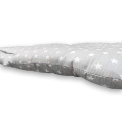 Kocpudu cushion in natural cotton provides skin-friendly comfort.
