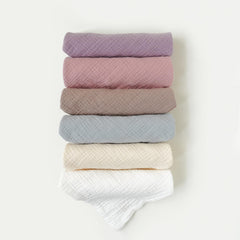 Konssy muslin washcloths offer high absorbency for quick cleanup during messy moments.