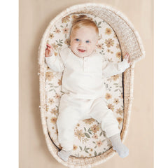 Konssy muslin fitted bassinet sheet hourglass 30x18 with snug fit