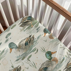 Kuphi L10C ducks and leaves nursery design enhances decor with soft touch.