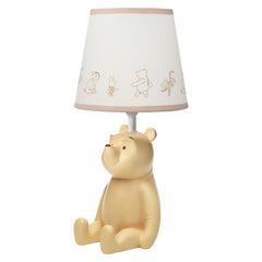 Lambs Ivy Pooh lamp uses an energy-efficient bulb for safe, long-lasting lighting.
