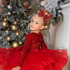 Lanmerry hair clip on-hair demonstrates secure grip for toddlers and teens