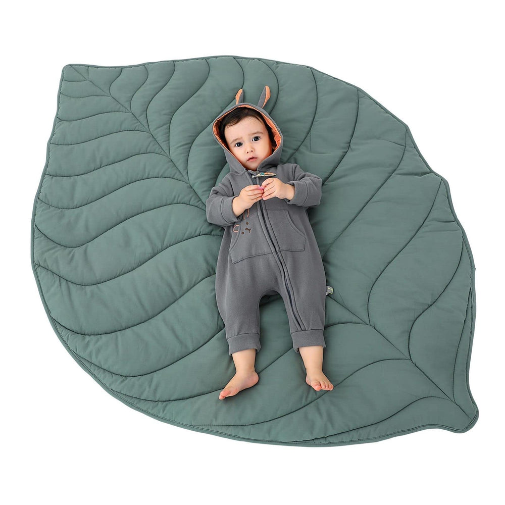 Letalong Cotton Leaf Nursery Rug green front view shows baby-friendly play surface for tummy time