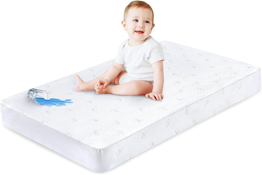 Letmxiu crib mattress protector front view demonstrates secure fit and leak protection.